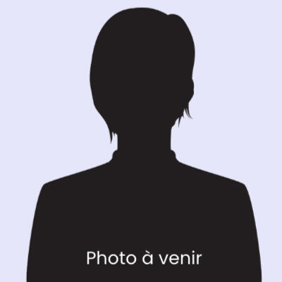 Résolue à transformer chaque rendez-vous en une rencontre positive.